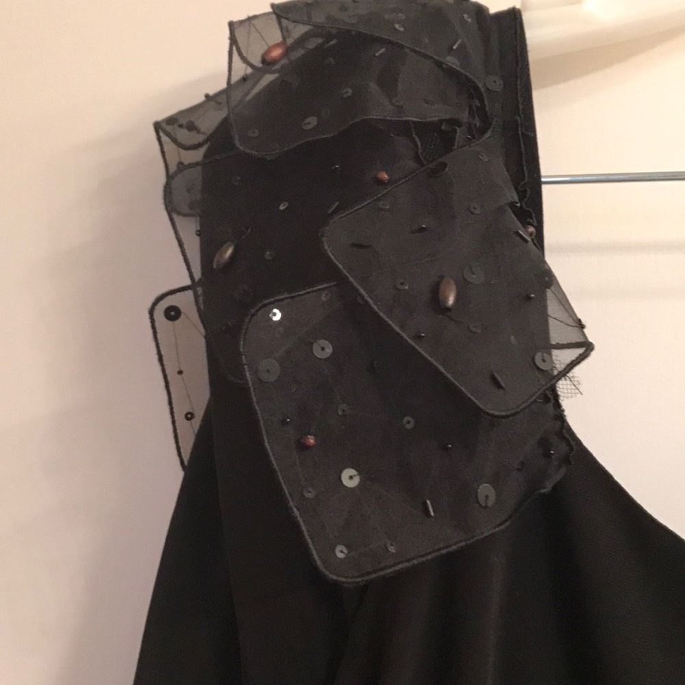 Dress - Picture 3 of 5